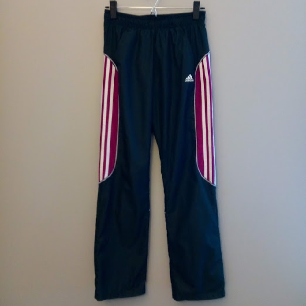 [Adidas] Black Windbreaker Pants (Size XS)